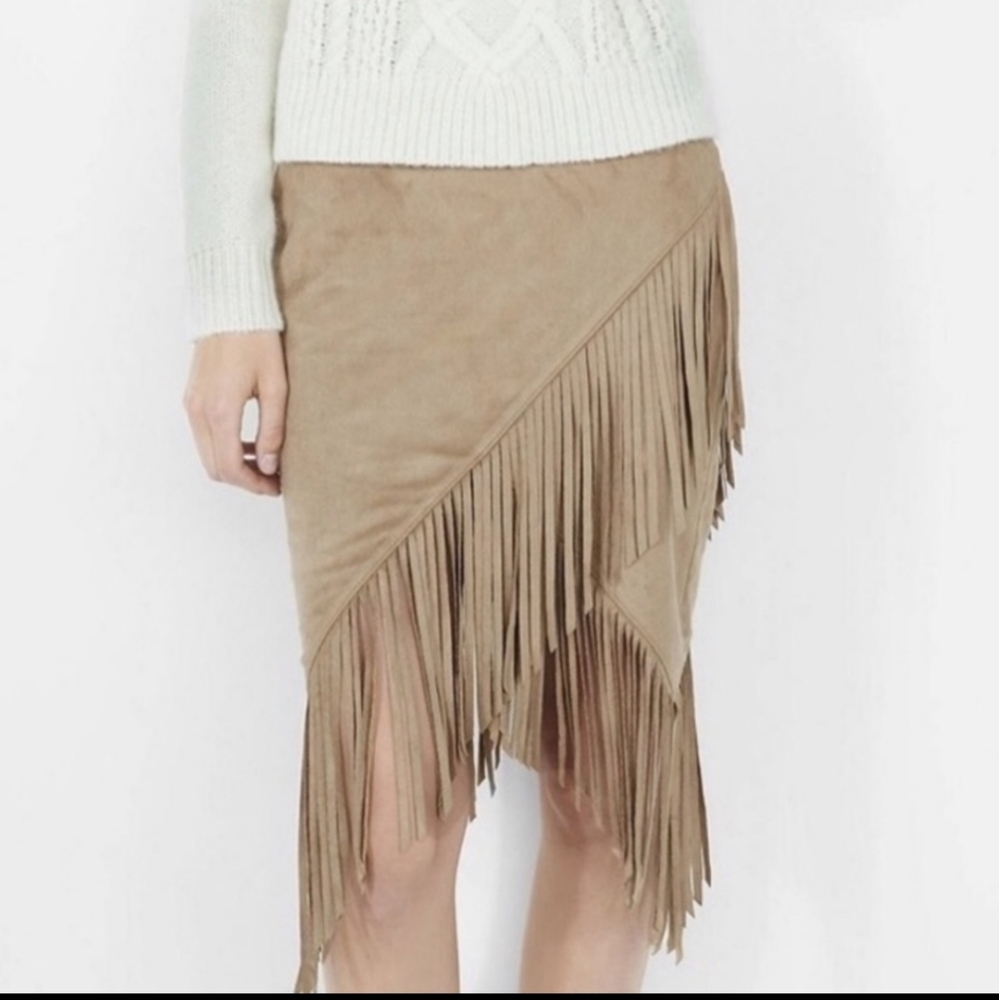 Express faux suede fringe pencil skirt - Picture 5 of 7